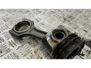 Píst BMW 7 G11 G12 pro naftový motor 4.0