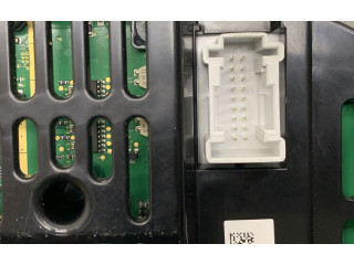 Přístrojová deska Mercedes-Benz E A207 2016 A2129007229