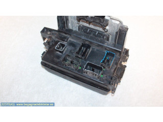 Pojistková skříňka P05026021AB Dodge Magnum 2005