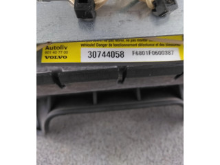 Подушка безопасности пассажира 30744058, 30744058   Volvo V70