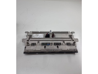 Дисплей    95b919597f   Porsche Macan (95B)