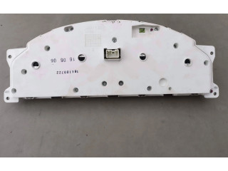 Панель приборов 30746102, 224894700T   Volvo V70       