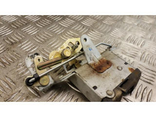 Замок задней крышки