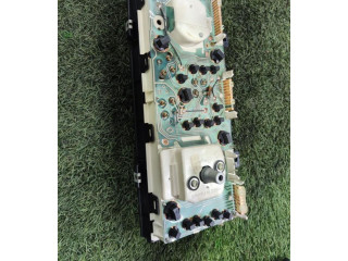 Панель приборов 7700831042   Renault Clio I       