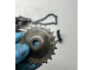 Масляный насос 038115121A    Volkswagen Caddy