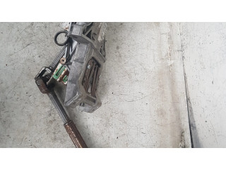 Крестовидная связь оси рулевого колеса