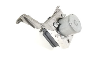 Блок АБС 84166562, 065055766 Chevrolet Camaro - года