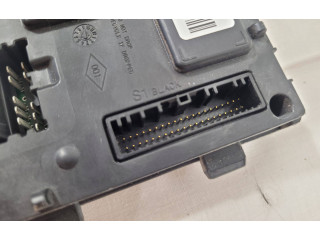 Блок комфорта 284B10447R, A2C92226608 Dacia Sandero II