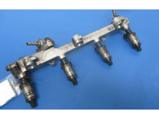 Топливная рампа    Honda Accord   для двигателя ---