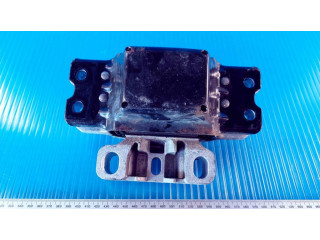 Подушка двигателя