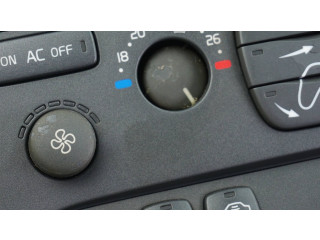 Блок управления климат-контролем 8682930 Volvo S60