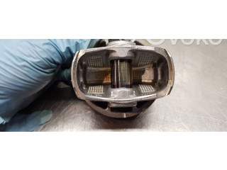 Píst 1310124050 Toyota Corolla E160 E170 M20A