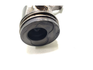 Поршень с шатуном Volkswagen Golf Cross