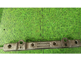 Vstřikovací lišta 2325021020 Toyota Prius (NHW20) pro benzínový motor 1.5