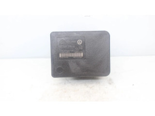 Блок АБС 1K0907379AA Volkswagen Jetta V 2005 - 2010 года
