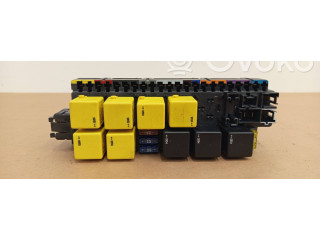 Блок предохранителей  A2305450832, 05045117   Mercedes-Benz SL R230    