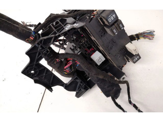 Блок предохранителей  1k1937503, 1k1941397   Skoda Octavia Mk2 (1Z)    