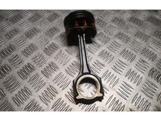  Поршень M 270.910 2700300420, A2700300420  Mercedes-Benz CLA C117 X117 W117  