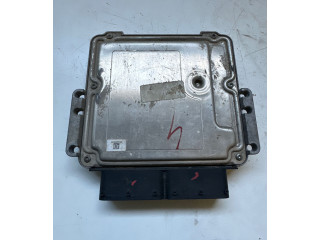 Блок управления двигателя 0281032126, 391402A800   KIA Ceed