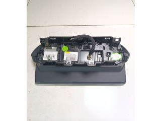 Дисплей    982461998000   Peugeot 2008 II