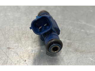 Vstřikovač 353102B000, 35310-2B000 KIA Venga G4FA