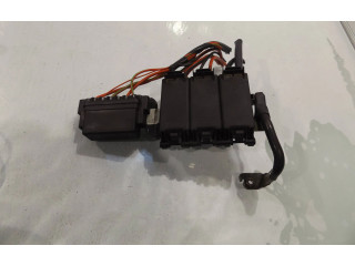 Блок предохранителей 5J0937548 Skoda Fabia Mk2 (5J)