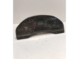 Панель приборов 4D0919033F, 110008639007 Audi A8 S8 D2 4D