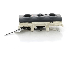 Блок управления климат-контролем 7701049074, H0-1370T Renault Clio II