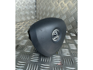 Подушка безопасности водителя 5E0880201   Skoda Octavia Mk3 (5E)