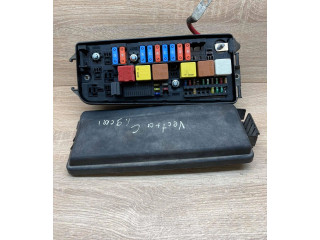 Pojistková skříňka 13172979, 519067201 Opel Vectra C 2002