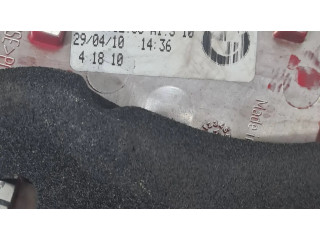 Задний фонарь правый сзади 7182206 BMW 7 F01 F02 F03 F04 2008-2016 года