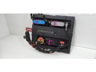 Pojistková skříňka Řídící jednotka BSM 4H0907064FB, 4H0907064BB   Audi A8 S8 D4 4H 2015