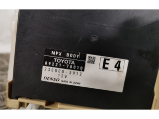 Блок предохранителей 2380003912, 8922178010 Lexus NX