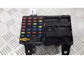 Блок предохранителей 91198-1C001 Hyundai Getz