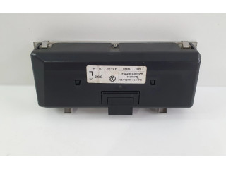 Дисплей    7L6919044M   Volkswagen Transporter - Caravelle T5