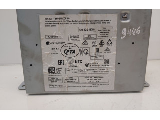 Радио/ проигрыватель CD/DVD / навигация