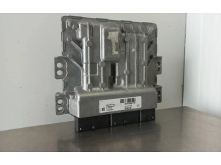 Řídící jednotka 237106677R Renault Megane II 2016