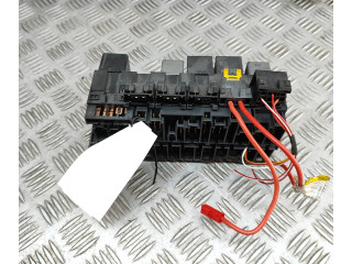 Блок предохранителей 357937039 Volkswagen Corrado