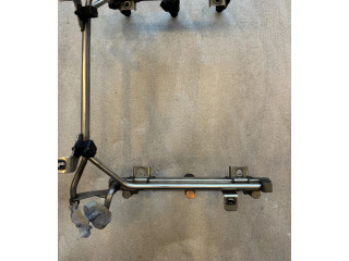 Топливная рампа 078133681A   Audi A6 S6 C5 4B   для двигателя ASN