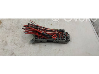 Блок предохранителей 93363136 Opel Meriva A