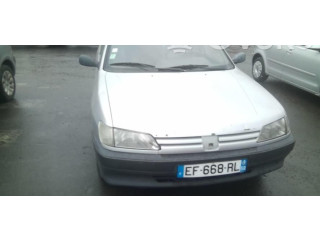 Ручка стеклоочистителей 623983 Peugeot 306