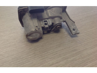 Блок управления выхлопом Skoda Fabia Mk3 (NJ)