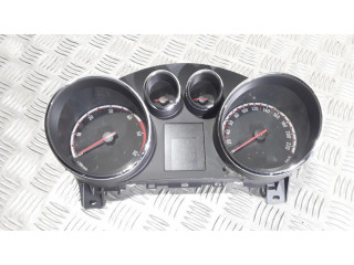 Панель приборов 13346184, 600775881   Opel Meriva B       