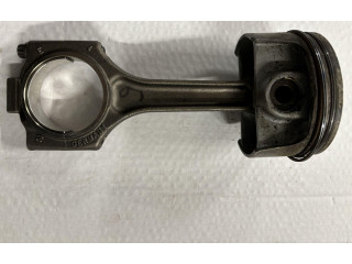 Поршень 94810304572 Porsche Cayenne (92A)