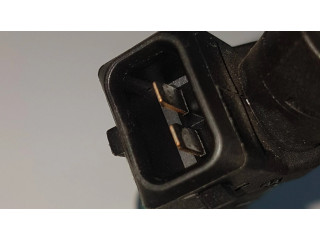 Vstřikovač 7525721, 3013B00444 BMW 7 E65 E66 pro benzínový motor 4.5