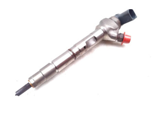 Форсунка 04L130277AC Audi Q3 8U DFTA