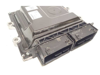 Блок управления двигателя 32203481   Volvo XC90