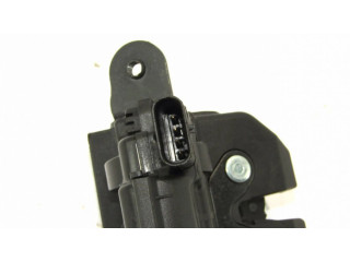 Замок задней крышки