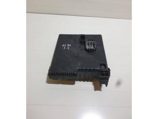 Блок предохранителей 30728512, 28017881   Volvo XC90    