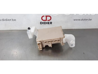 Блок предохранителей 827300H050A Peugeot 108